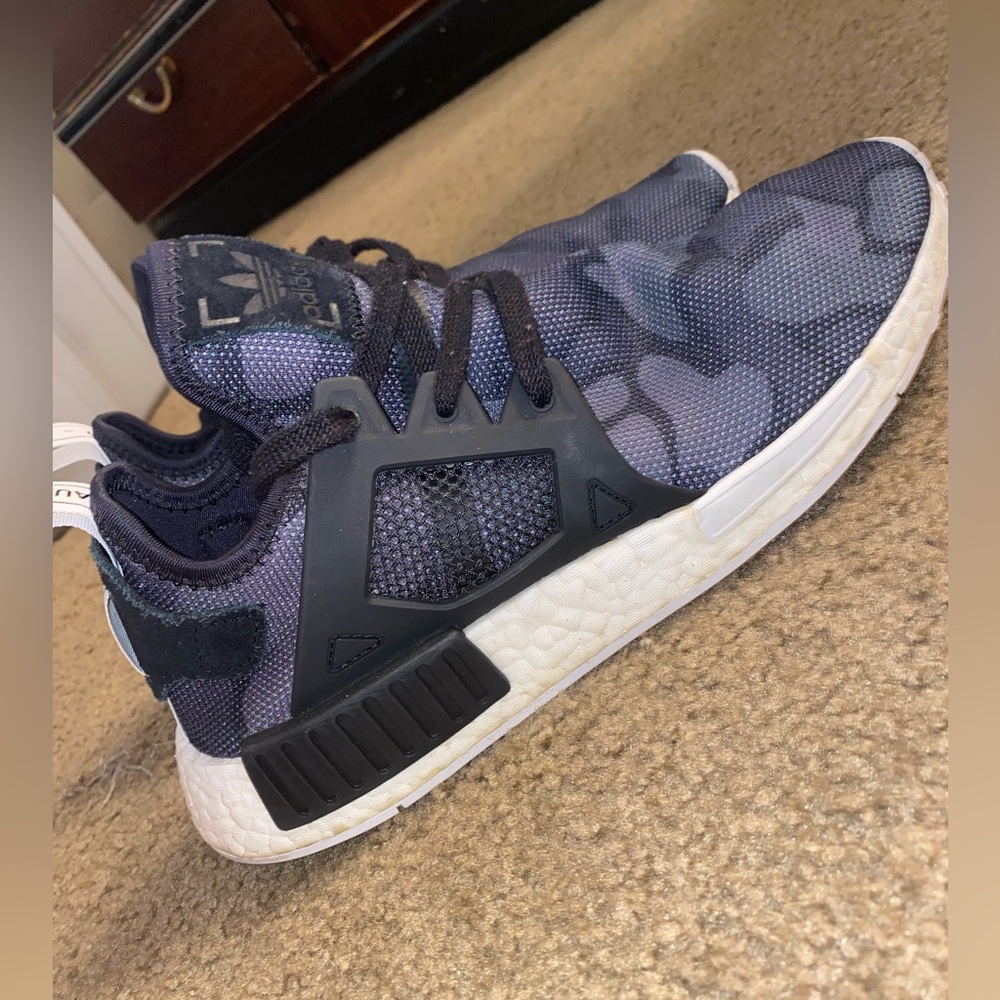 Adidas sneakers men’s size 8.5